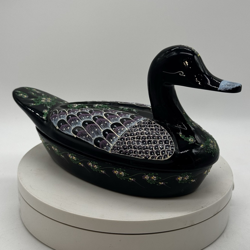 Vintage Hand Painted Black Lacquer Duck Trinket Box Lacquerware Ornate 8.5"